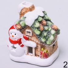 Keramický domček Santa s LED osvetlením.