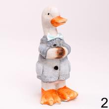 Keramické kačky v oblečení, biela farba, mix dizajnov.