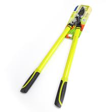 Nožnice na konáre s dĺžkou 660mm a maximálnym prestrihom 25mm.