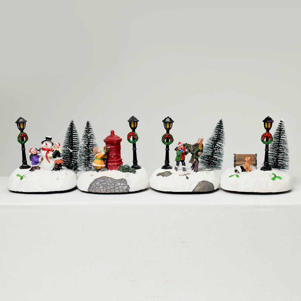 Vianočná dekorácia s LED svetlom, 4 rôzne varianty.