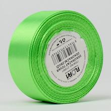 Zelená saténová stuha 25mm 15m.