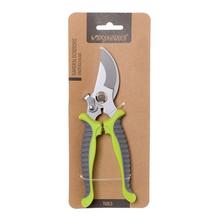Záhradnícke nožnice s ergonomickými rukoväťami.