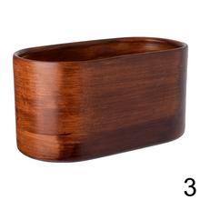 Obal Capri Mini v bielej, krémovej a hnedej farbe.