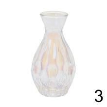 Holografická sklenená váza v rôznych tvaroch.