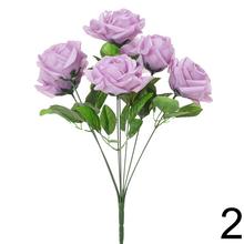 Kytica umelých ruží v mixe farieb.