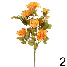 Kytica umelých ruží v mixe farieb.