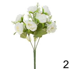 Kytica ranunculus s drobnými kvetmi a zeleňou, mix farieb, 28 cm.