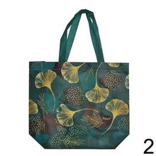 Nákupná taška z PP laminátu v mixe farieb a vzorov.