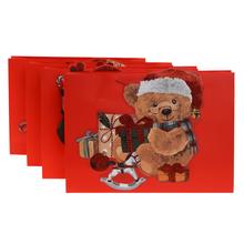 Darčeková taška s motívom medvedíka na Vianoce.