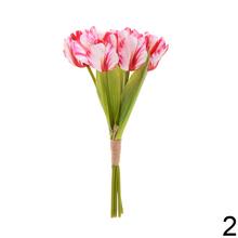 Kytica umelých tulipánov v mixe farieb.