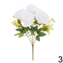 Kytica umelých ruží v mixe farieb.