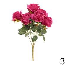 Kytica umelých ruží v mixe farieb.