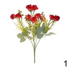 Kytica ranunkulusov v mixe farieb.