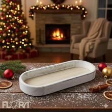 Oválny tácka z bieleho a béžového dreva.