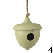 Kŕmidlo pre vtáky z bambusu v rôznych farbách.