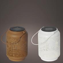 Solárny lampáš v dvoch farbách, kovový, stabilný.