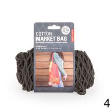 Nákupná taška z bavlny v rôznych farbách.