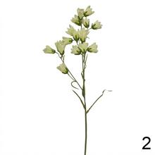 Umelé kvety Campanula mix v rôznych farbách.