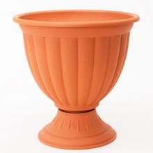 Kvetináč Amfora Tulipán 21 cm v terakotovej farbe.