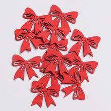 Drevené červené mašle na dekoráciu, balenie 12 kusov.