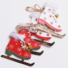 Drevené korčule na zavesenie, sada 2 kusy.