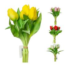 Kytica umelých tulipánov v mixe farieb.