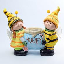 Obal deti včielky z MGO s nápisom HONEY.