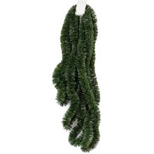 Zelená ohybná girlanda dlhá 6 metrov.