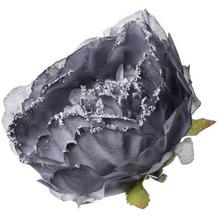 Umelá hlava pivonky zasnežená sivá s klipom.