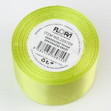 Satenová stuha v svetlozelenej farbe, šírka 38 mm, dĺžka 10 m.