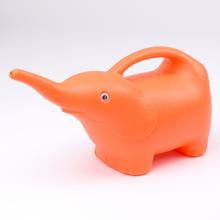 Krhlička v tvare sloníka, oranžová farba.