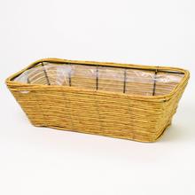 Obal hranatý z plastu v prírodnej farbe.