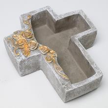 OBAL KRÍŽ CEMENT ŠEDÝ SO ZLATOU 25x21.5x7.5cm - FLORASYSTEM