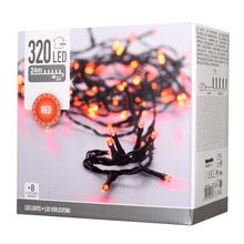 Červené LED svetielka s 320 diódami, vhodné na vnútorné a vonkajšie použitie.
