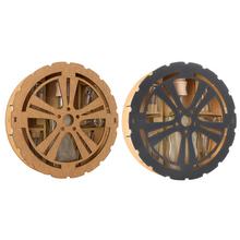 Drevené a sklenené koleso s priemerom 29 cm.