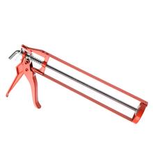 Lis na tmel v červenej farbe s kovovou konštrukciou.