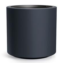 Mrazuvzdorný okrúhly kvetináč v antracitovej farbe.