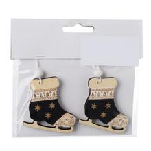 Drevené korčule v natúrnej a čiernej farbe, balené po dvoch kusoch.