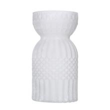 Biela sklenená váza s efektom ľadu, výška 29 cm, priemer 15 cm.