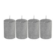 Sada štyroch strieborných glitrových sviečok.