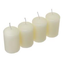 Sviečky adventné v ecru farbe.