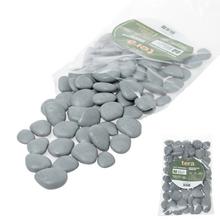 Sivé kamienky s rozmerom 3-4 cm v balení.