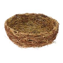 Hniezdo z prútia s priemerom 22 cm a hĺbkou 8 cm.