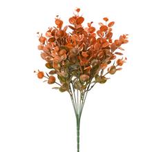 Umelá zeleň eukalyptus drobný zelenej a oranžovej farby.