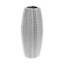 Strieborná keramická váza s textúrovaným povrchom.