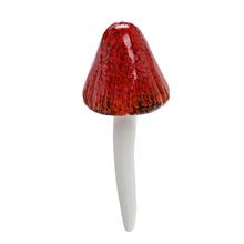 Keramický hríb červenobiely s lesklým povrchom.