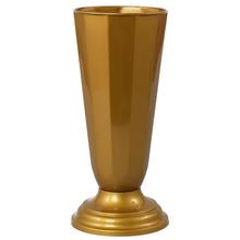 Zlatá hrobová váza s elegantným dizajnom.