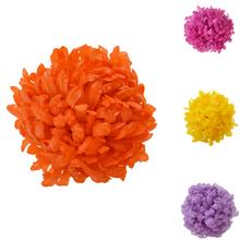 Umelé kvety chryzantéma vosková v rôznych farbách.