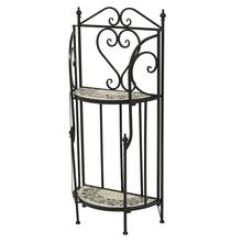 Stojan Braga s povlakom a mozaikovým vzorom.