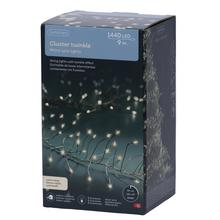 LED svetlá s 8 funkciami a efektom blikania, dĺžka 9m.